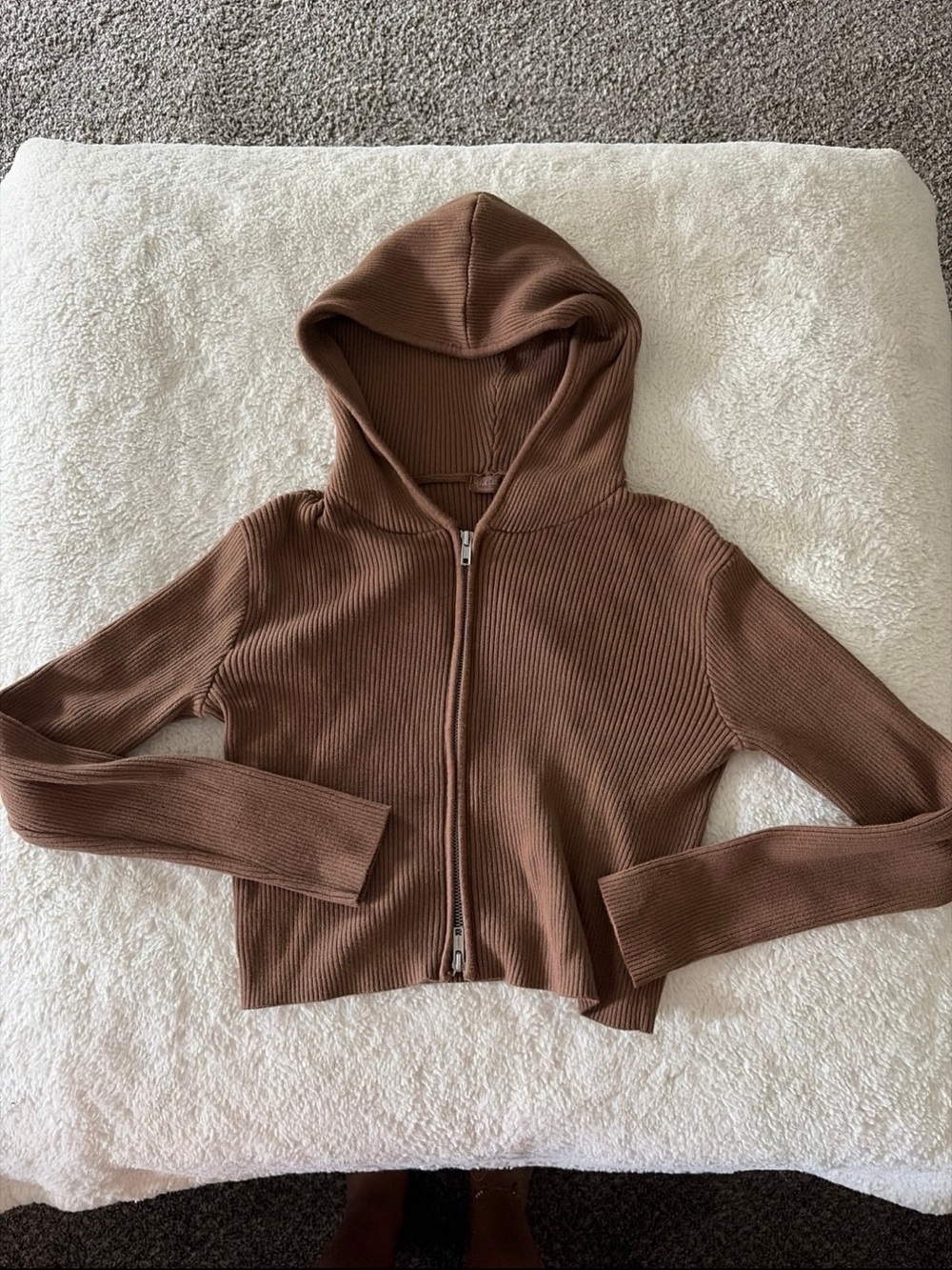 brandy melville zip up sweater